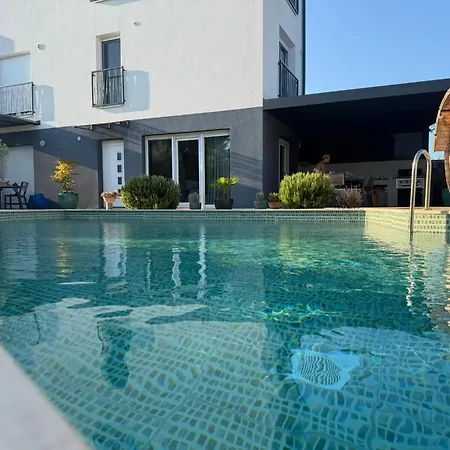 Zdenka Apartman